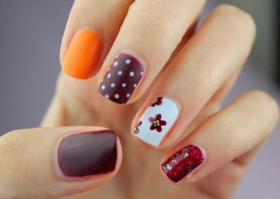 Curso manicura y esmaltado permanente en Sevilla